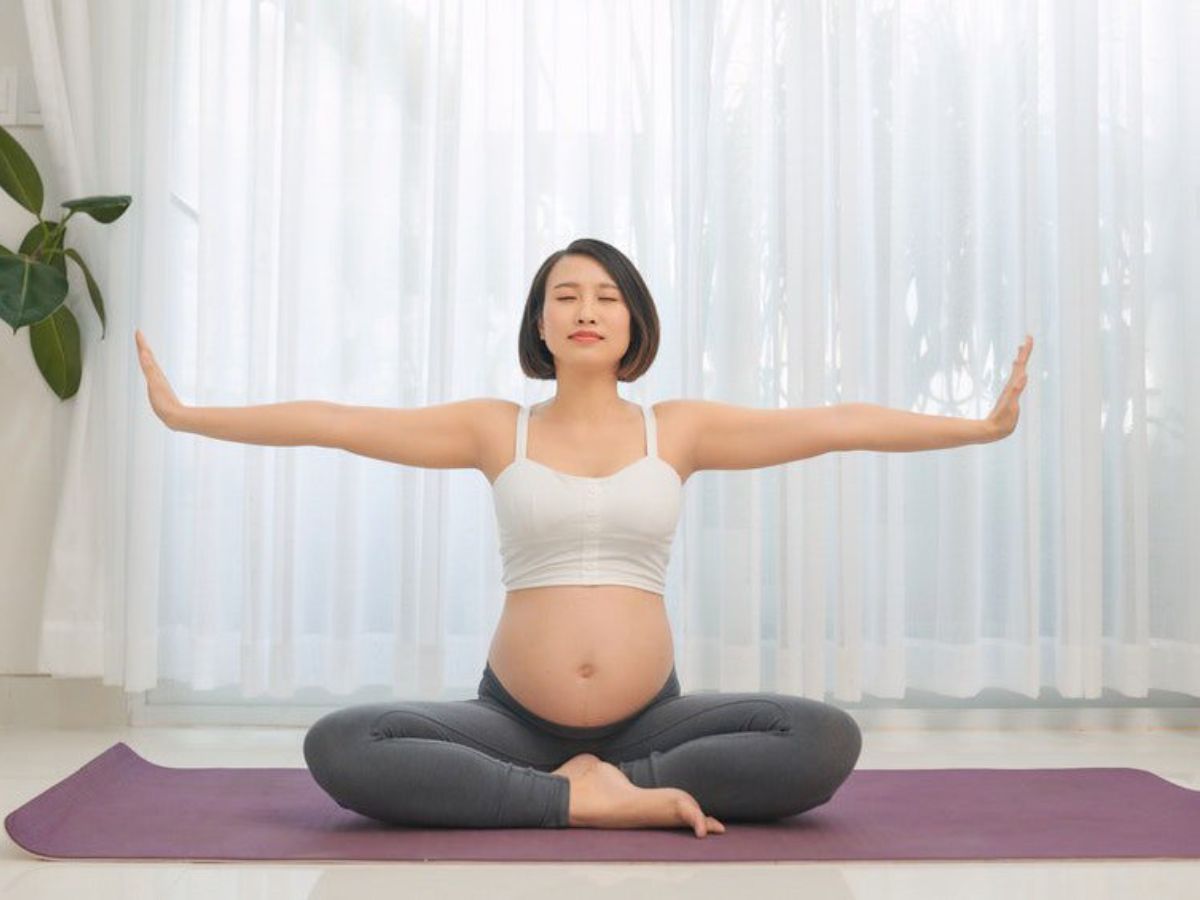 Những bài tập nhẹ nhàng giúp mẹ bầu duy trì sức khỏe